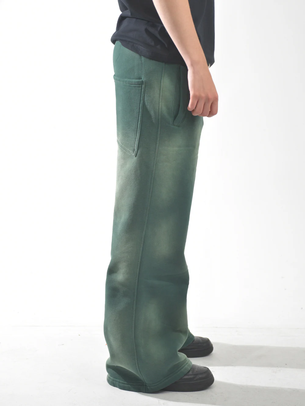 Baggy Sweatpants - Image 3